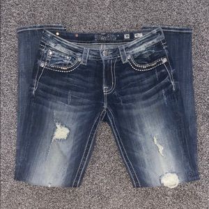 Miss Me Buckle distressed skinny jeans, size 30